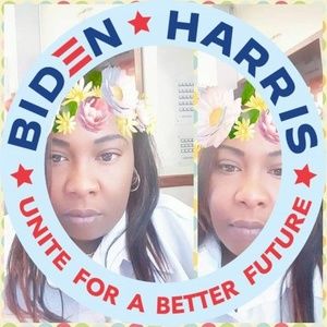 Meet your Posher, Simone